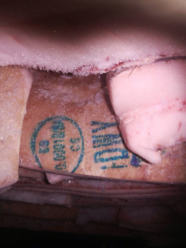 В Энгельсе уничтожат 15 тонн свиного сала из Испании