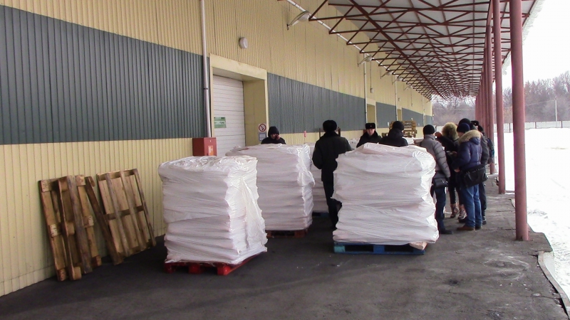 В Энгельсе уничтожат 15 тонн свиного сала из Испании