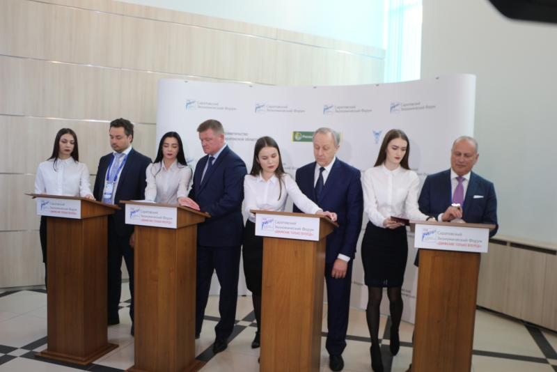 Подписано соглашение о развитии скоростного трамвая в Саратове