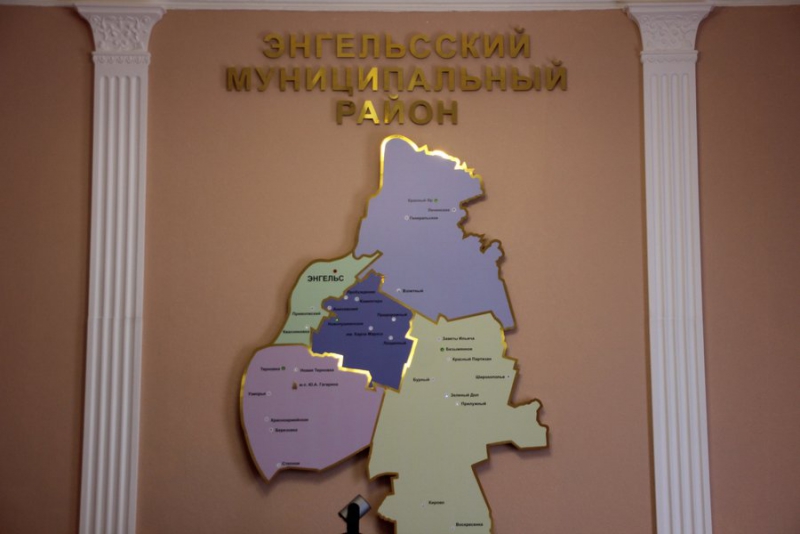 Александр Стрелюхин мечтает связать Энгельс с пригородом троллейбусами