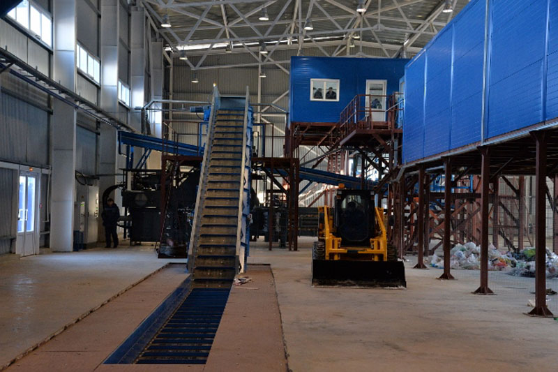 Балаковский мусороперерабатывающий комплекс извлек из мусора первую сотню тонн пластиковых бутылок