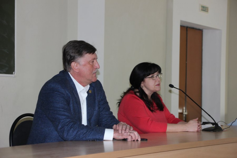 Саратовским студентам и преподавателям представили проекты благоустройства парков и площадей