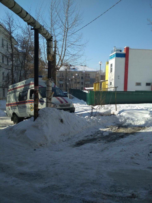 Жалующимся на запах газа саратовцам посоветовали проветрить квартиры