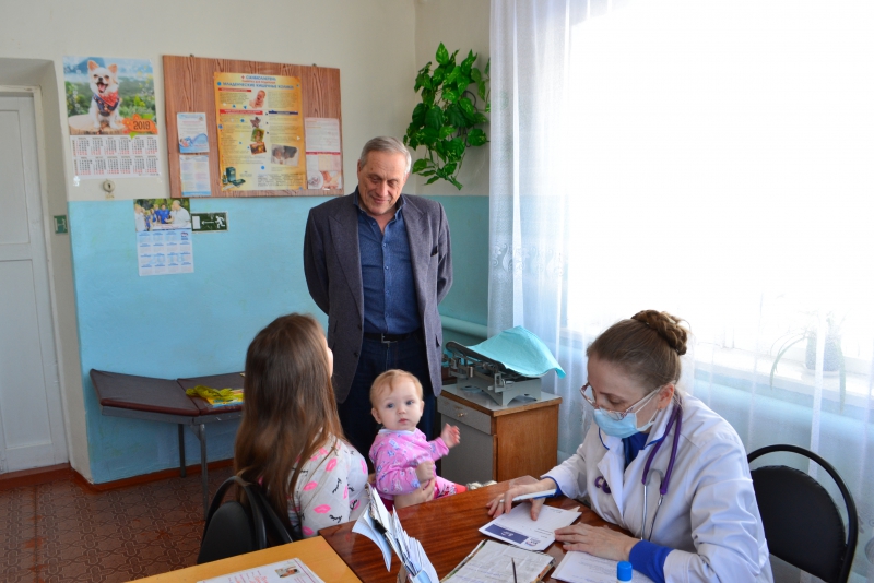 Саратовцы поднимают вопросы о кадровом обеспечении здравоохранения