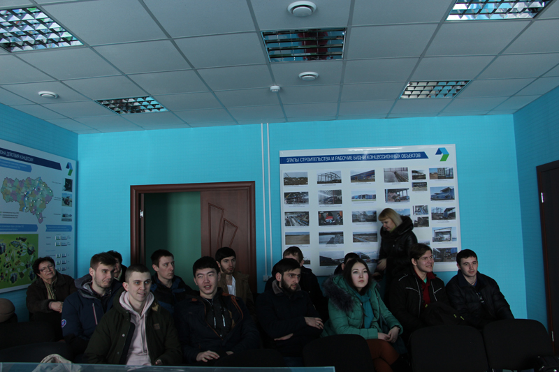 Студентам-экологам показали процессы обработки коммунальных отходов