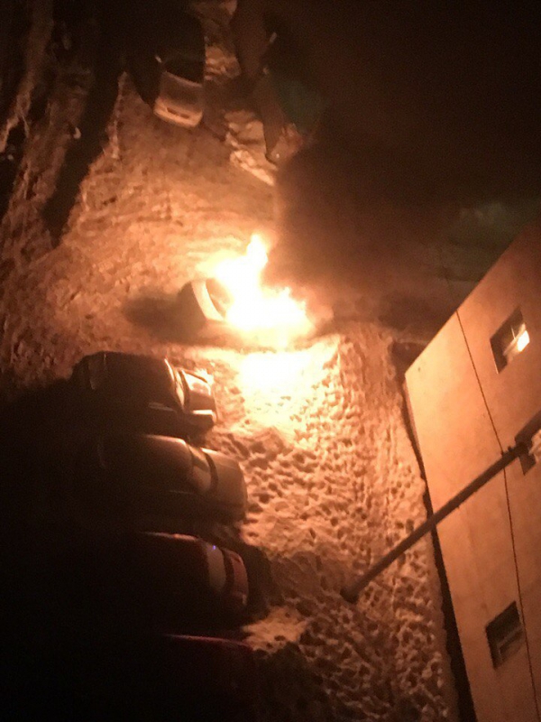 В Саратове ночью сгорела «десятка»