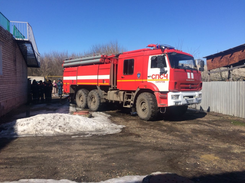 Паводок-2018. Саратовские МЧСники обеспечивают волгоградцев продуктами и лекарствами