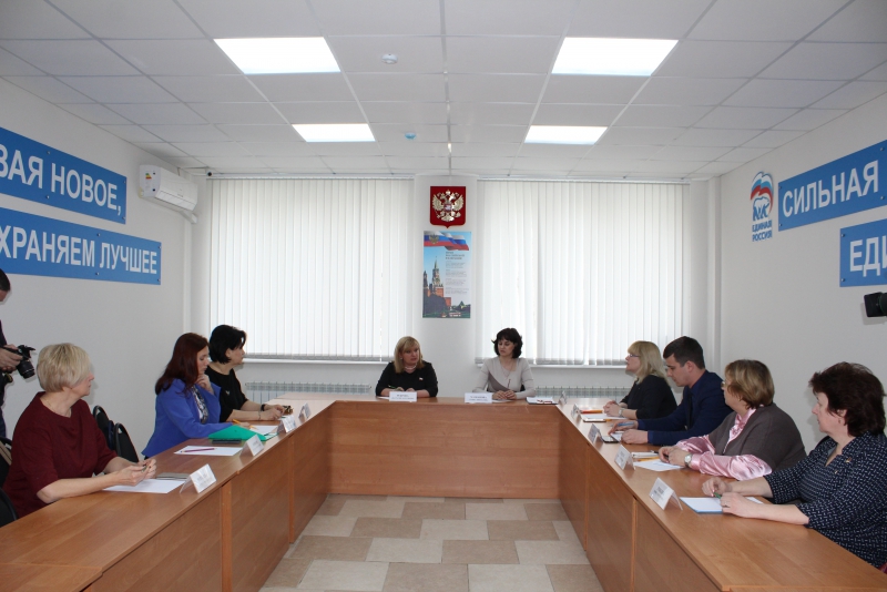 В Энгельсском районе решают вопросы оказания помощи бездомным людям