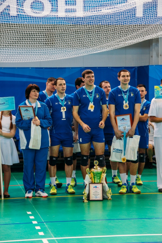 Кубок главы Татищевского муниципального района по волейболу закрыл сезон