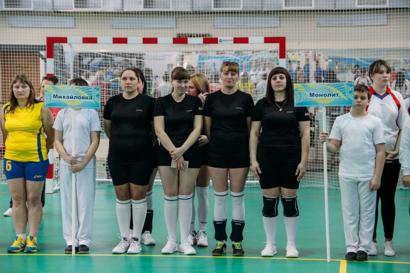 Кубок главы Татищевского муниципального района по волейболу закрыл сезон