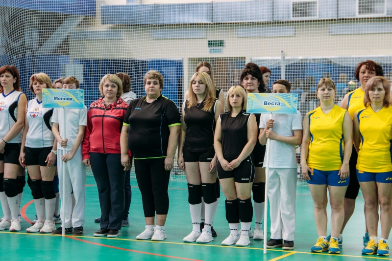Кубок главы Татищевского муниципального района по волейболу закрыл сезон