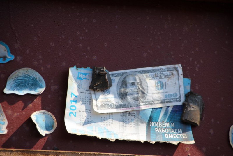 В Саратове ревизоры нашли в пунктах приема чермета слонов, самолеты и бюст Сталина