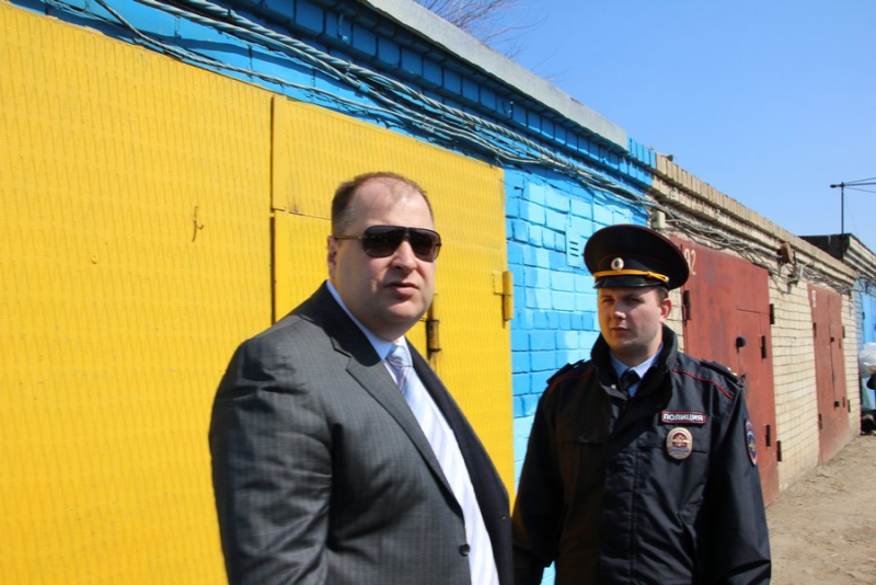 В Саратове ревизоры нашли в пунктах приема чермета слонов, самолеты и бюст Сталина