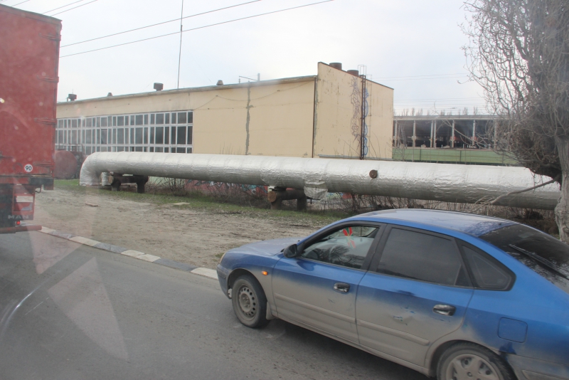 В районе Студгородка фура столкнулась с легковушкой