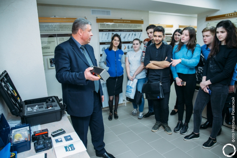 Саратовская таможня передала СГЮА уникальное оборудование