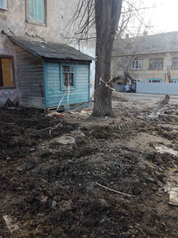 Двухэтажный дом в Елшанке спасли от подтопления и разрушения