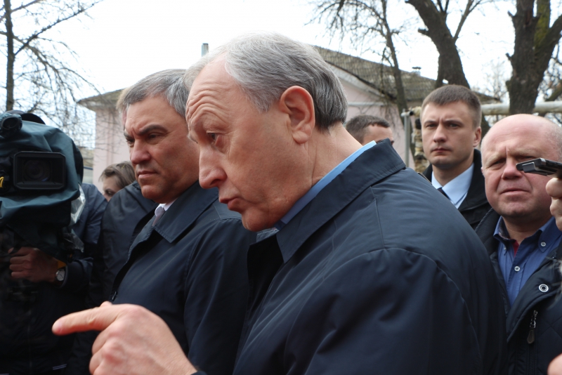 Володин обнадежил обратившуюся к нему жительницу аварийного дома