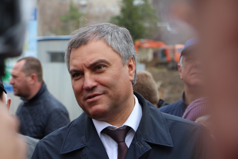 Володин обнадежил обратившуюся к нему жительницу аварийного дома