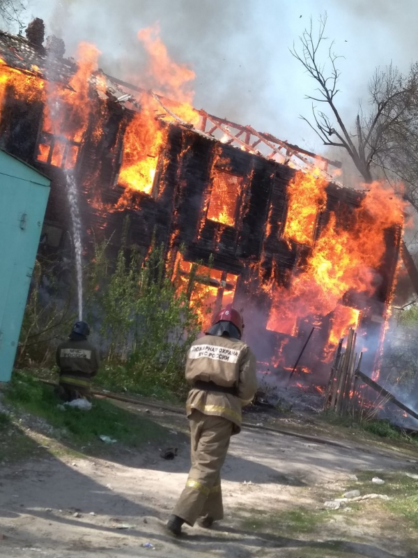 Фото Саратов заводской район пожарные. Что горит в Саратове сейчас в Заводском районе.