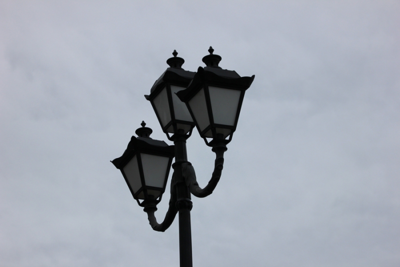 Набережную Саратова очистили от обломков разбившегося «Фольксвагена»