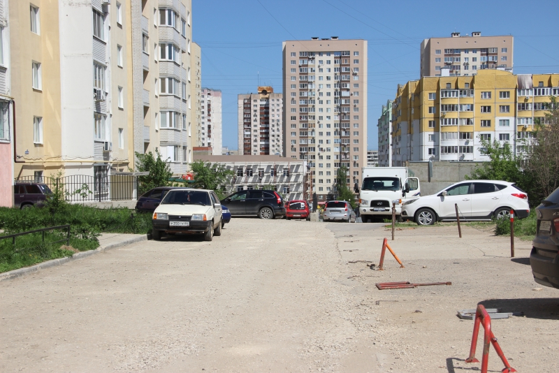 Жители нового микрорайона боятся навсегда остаться отрезанными от города