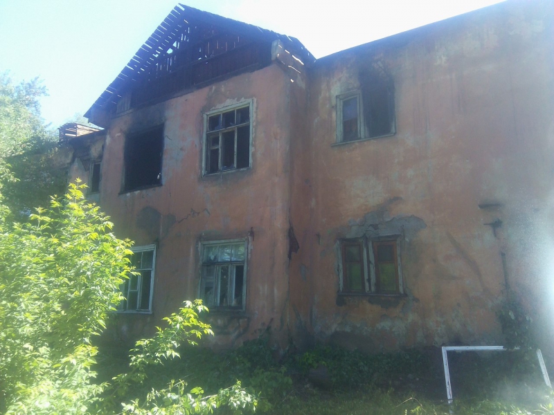 В Заводском районе за день сгорели три расселенных дома