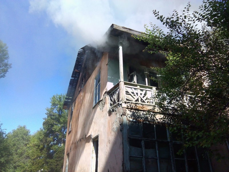 В Заводском районе за день сгорели три расселенных дома