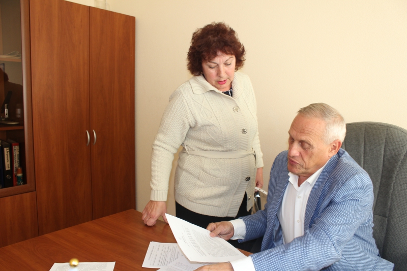 В Саратовской области люди жалуются на нехватку медиков в селах