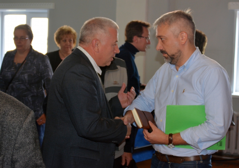 Участник праймериз Примаков предложил развивать производство в Ртищевском районе