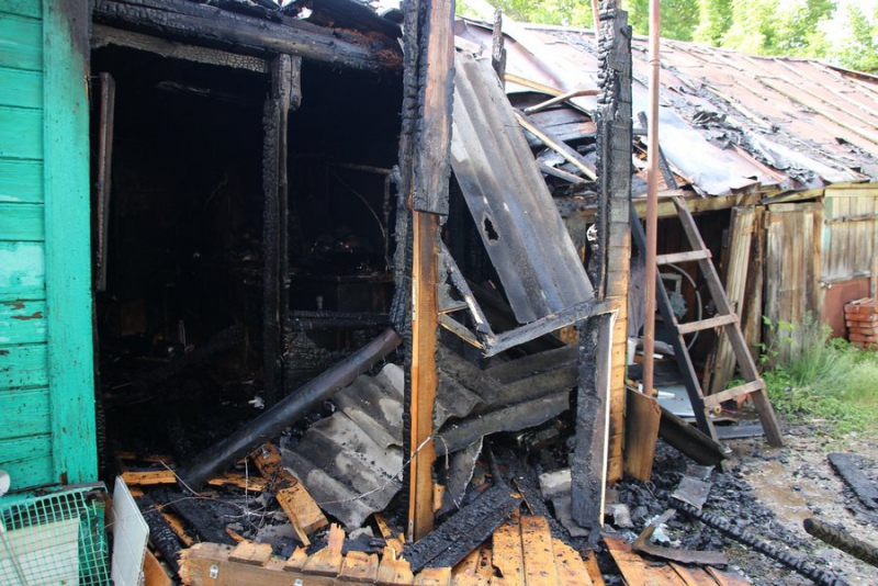 В центре Саратова из-за пожара без жилья осталось две семьи