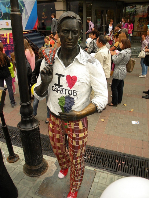 День города. Дождь не пустил в небо сотни китайских фонариков