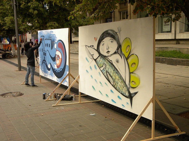 День города. Дождь не пустил в небо сотни китайских фонариков