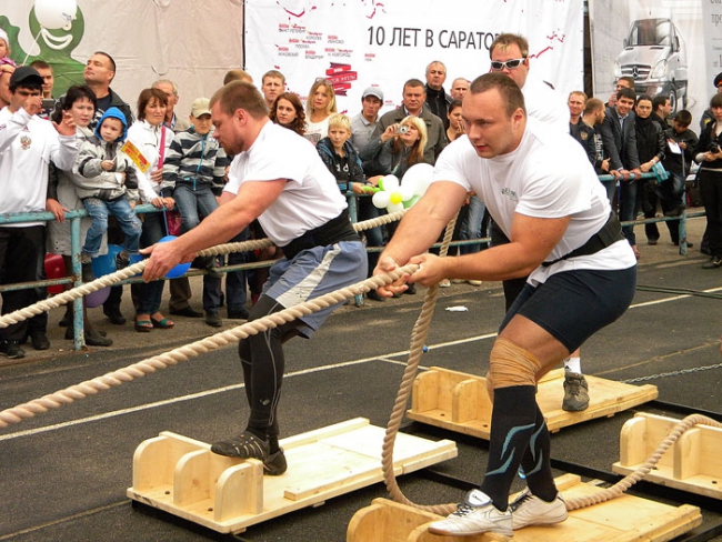 День города. Дождь не пустил в небо сотни китайских фонариков