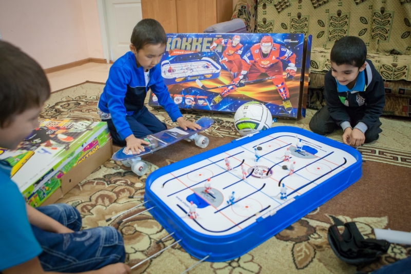 Работники «Газпром трансгаз Саратов» организовали благотворительный праздник к Дню защиты детей