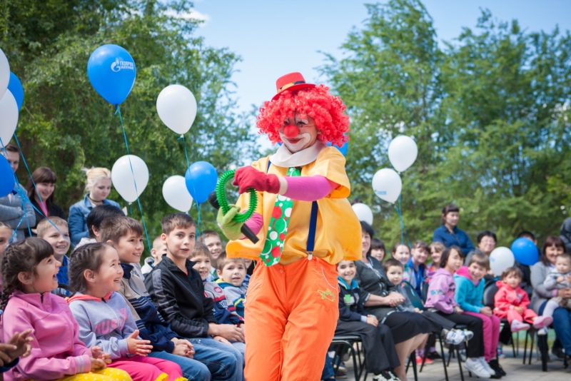 Работники «Газпром трансгаз Саратов» организовали благотворительный праздник к Дню защиты детей