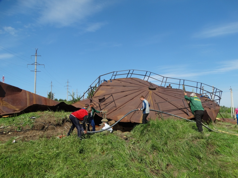 В Балтае восстанавливают водоснабжение после разрыва резервуара