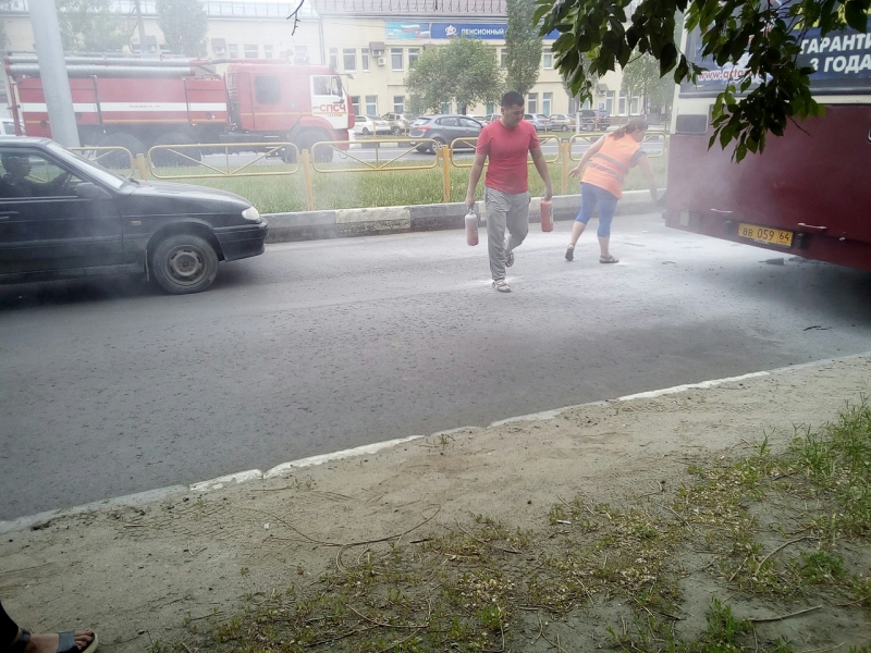 В Ленинском районе загорелся автобус «Мерседес»