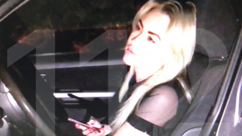 Участницу пьяной поездки со спящим министром оштрафовали и лишили прав