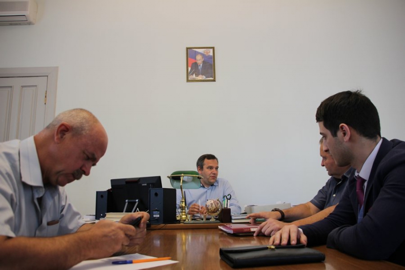 Саратовские общественники хотят запретить пользоваться в школах планшетами и телефонами