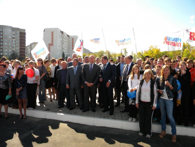 В поселке Юбилейный открыт ФОК