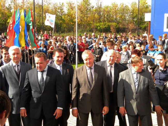 В поселке Юбилейный открыт ФОК