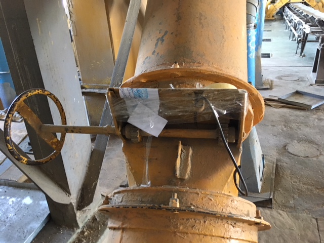 Судебные приставы остановили работу ОАО «Саратовский комбикормовый завод»