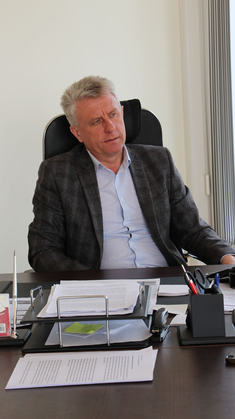 Региональный оператор заключил договоры с двумя саратовскими мусоровывозящими компаниями