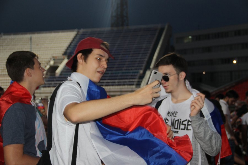 Саратовские фанаты на «Локомотиве» ждут тяжелой победы россиян над хорватами