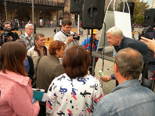 Митинг «за Динамо» расколол саратовских демократов