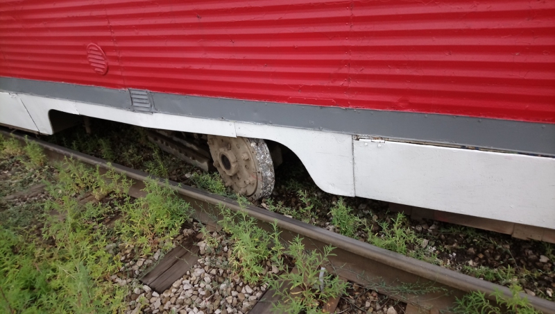 В Саратове на маршруте №3 снова сошел трамвай с рельсов