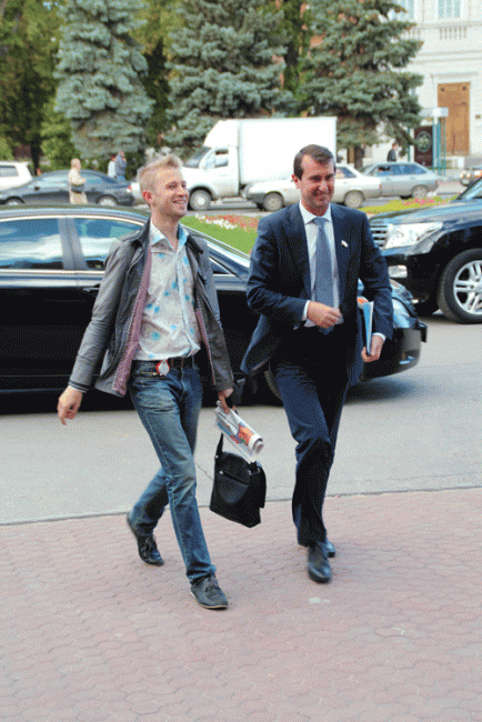 Губернатор добился понимания Путина, считает госдеп Макаров