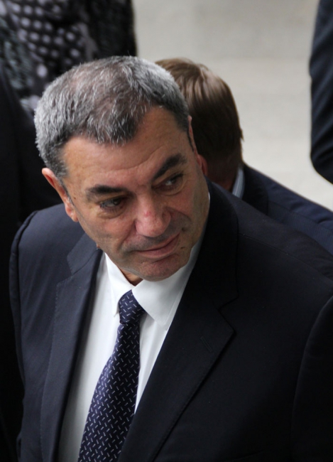 Губернатор добился понимания Путина, считает госдеп Макаров