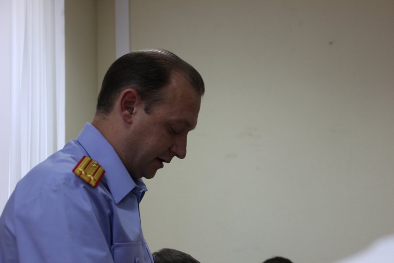 Следователь просит арестовать депутата Беликова