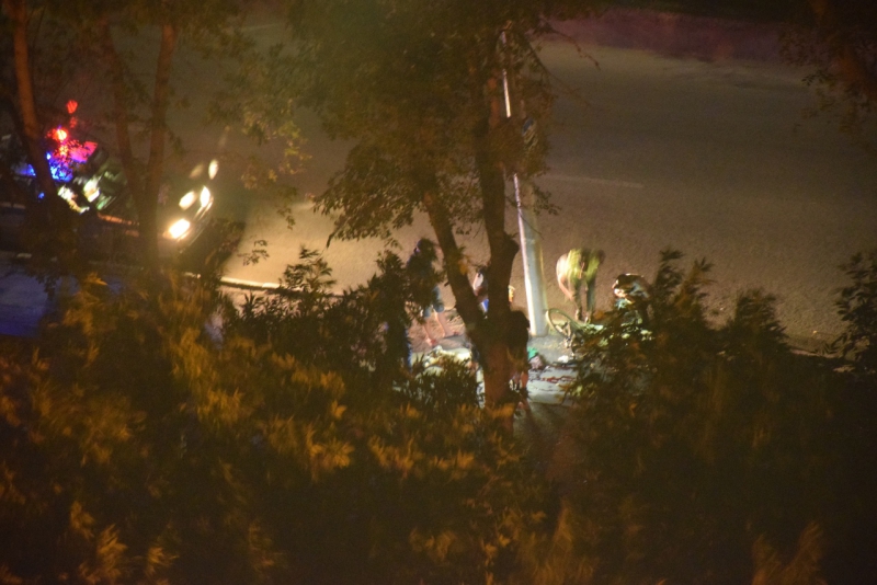 На Шелковичной велосипедист врезался в столб и погиб